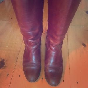 Frye Cognac Melissa Button Boot  10 wide calf